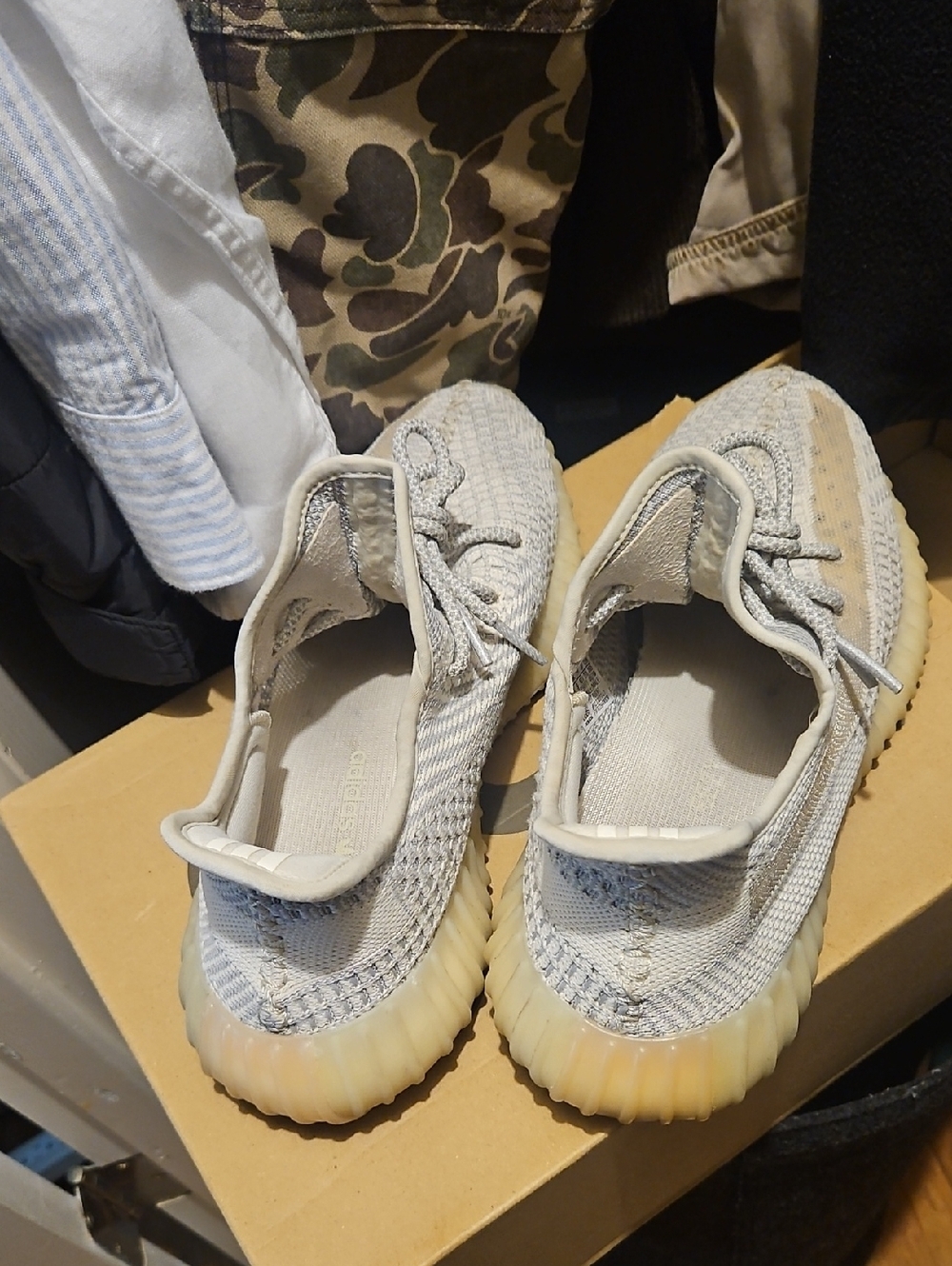 Adidas Yeezy Boost 350 V2 "Citrin" I Size 9.5 For Men's - Picture 2 of 6